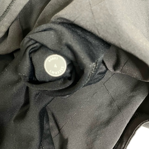 lululemon Run Breeze By Skirt Luxtreme Black Size 4 - Picture 11 of 16